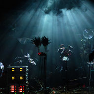 Karmina Šilec: DATA GARDEN